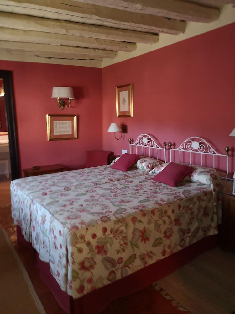Hotel Caserio De Lobones Сеговия Экстерьер фото